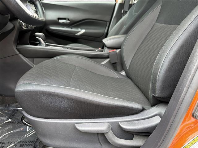 Used 2024 Nissan Kicks SV FWD image 12