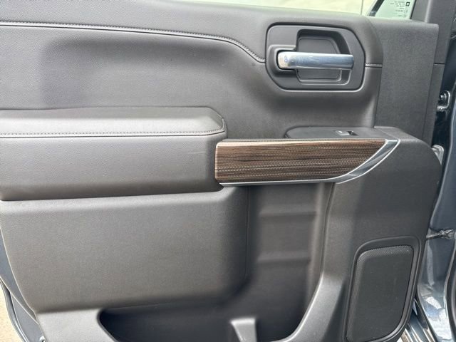 Used 2021 Chevrolet Silverado 1500 LT Trail Boss w/ LT Trail Boss Premium Package image 40