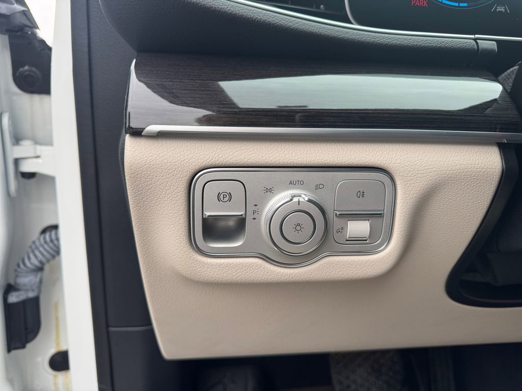 Used 2023 Mercedes-Benz GLE 350 4MATIC image 21