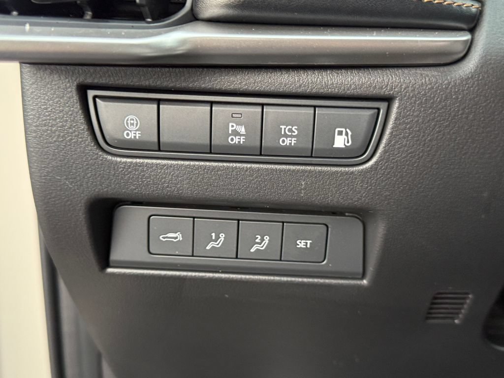Used 2024 MAZDA CX-90 Plug-In Hybrid w/ Premium Plus AWD/4WD image 22