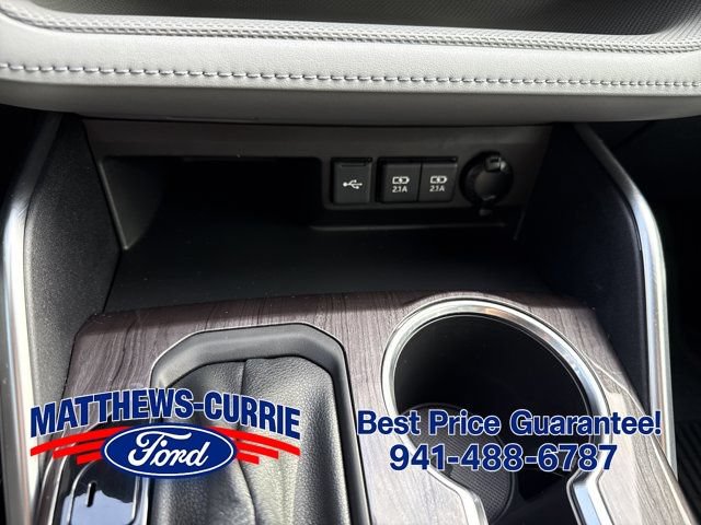 Used 2021 Toyota Highlander Platinum FWD image 23