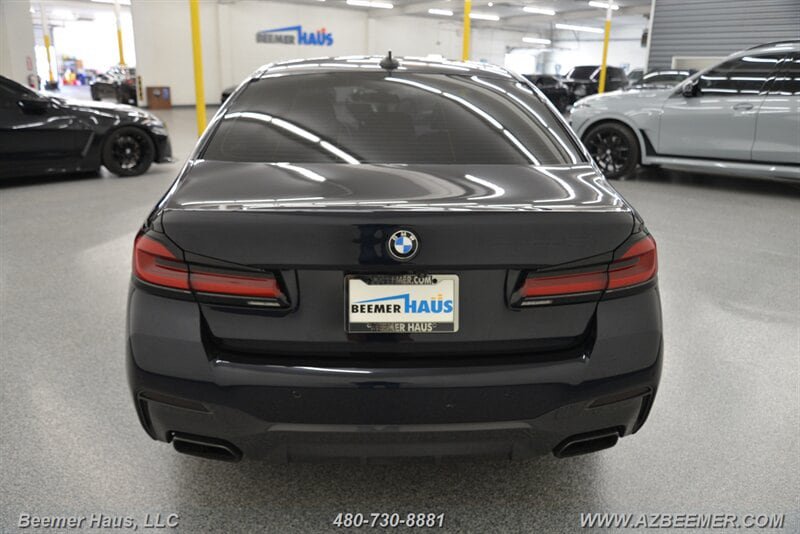 Used 2022 BMW M550i xDrive w/ Executive Package AWD/4WD image 11