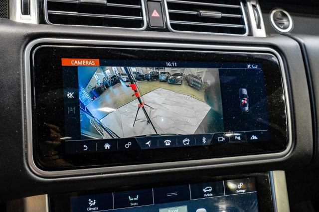 Used 2019 Land Rover Range Rover Supercharged AWD/4WD image 28