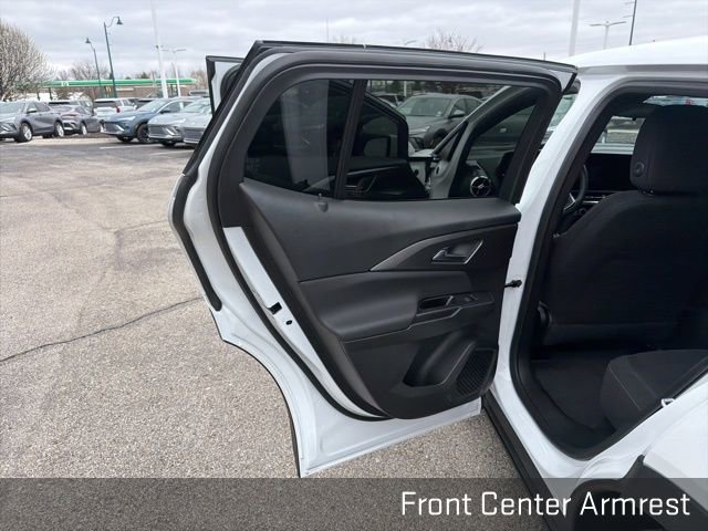Used 2026 Chevrolet Equinox EV LT image 26