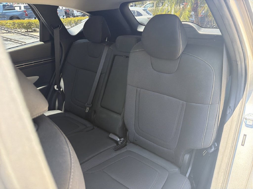 Used 2023 Hyundai Tucson SE FWD image 20