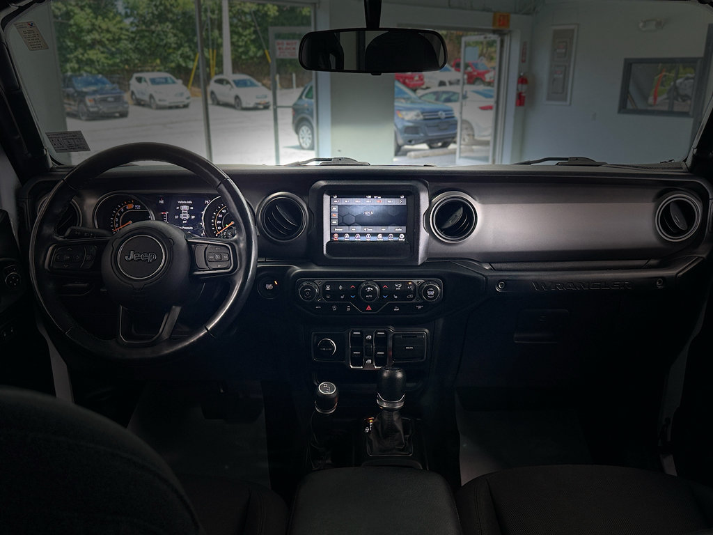 Used 2022 Jeep Wrangler Unlimited Sport AWD/4WD image 18