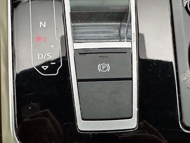 Certified 2023 Audi Q7 3.0T Premium Plus w/ Premium Plus Package AWD/4WD image 27
