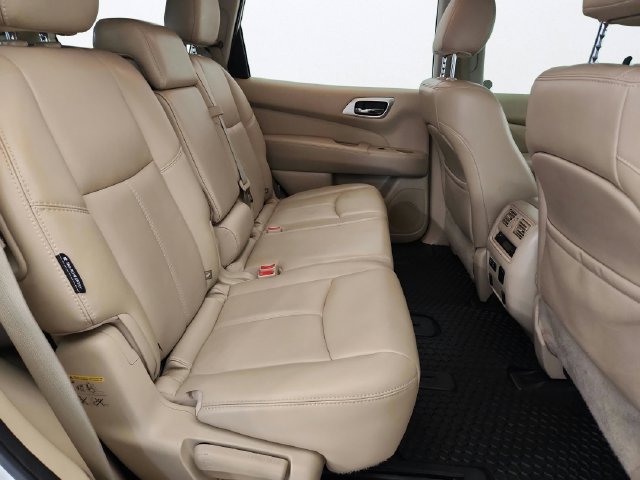 Used 2019 Nissan Pathfinder SL FWD image 26