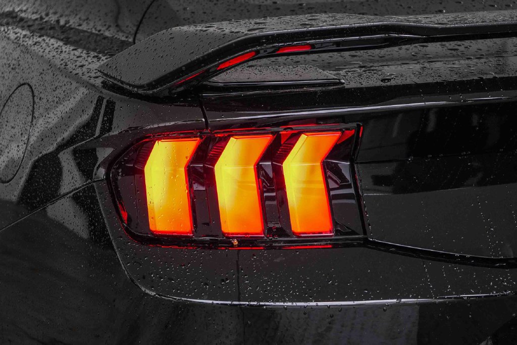 New 2026 Ford Mustang Dark Horse RWD image 9