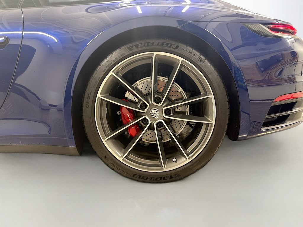 Certified 2024 Porsche 911 Carrera RWD image 33