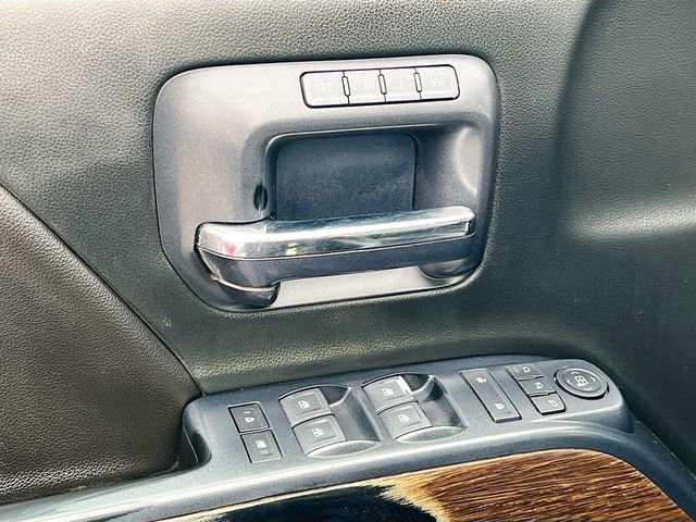 Used 2018 GMC Sierra 2500 Denali w/ Duramax Plus Package image 9