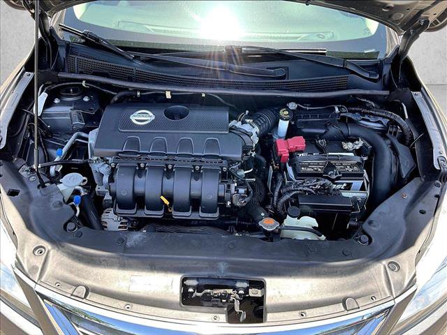 Used 2015 Nissan Sentra SV w/ Navigation Package FWD image 11