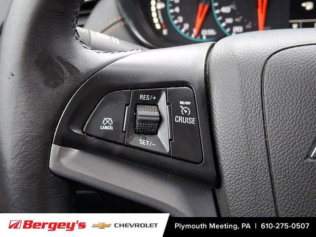 Certified 2022 Chevrolet Trax LT w/ LT Convenience Package image 23