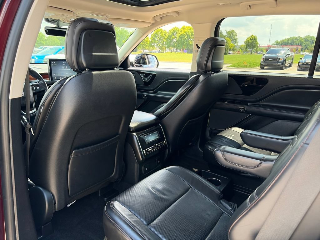 Used 2020 Lincoln Aviator Reserve w/ Equipment Group 201A AWD/4WD image 28