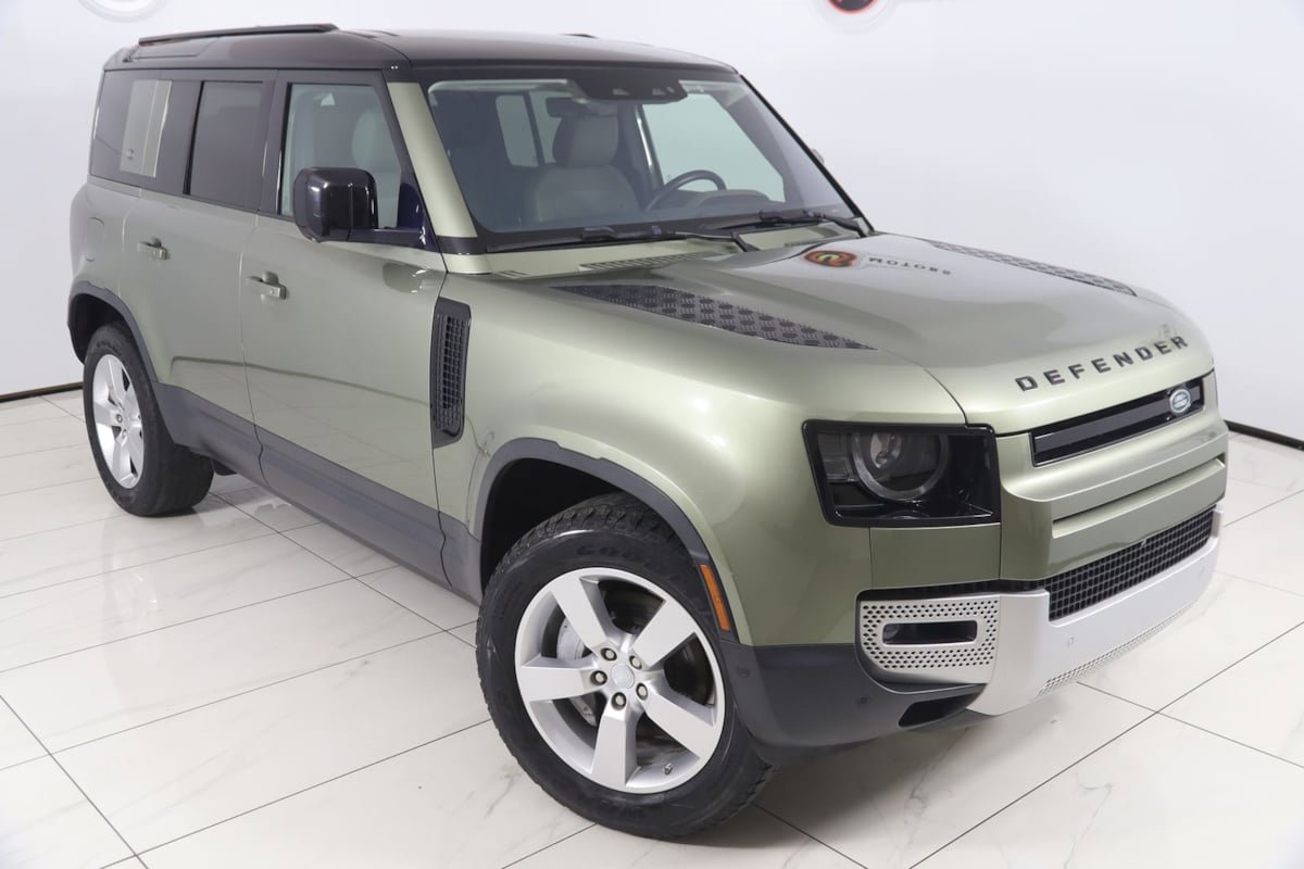 Used 2020 Land Rover Defender 110 First Edition AWD/4WD image 18