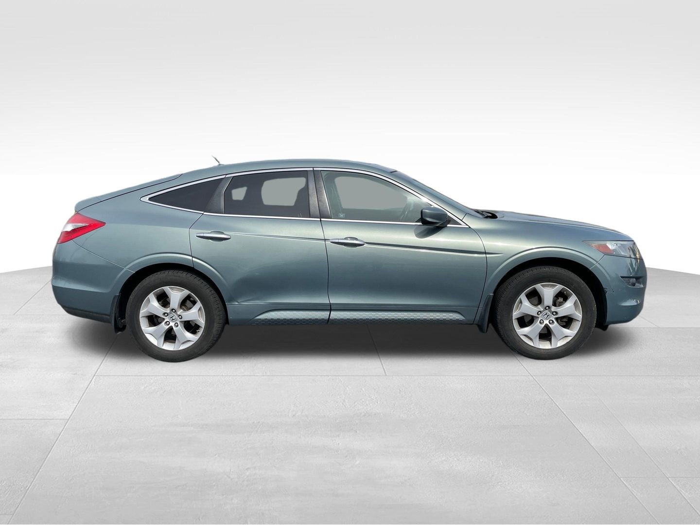 Used 2011 Honda Crosstour EX-L image 5