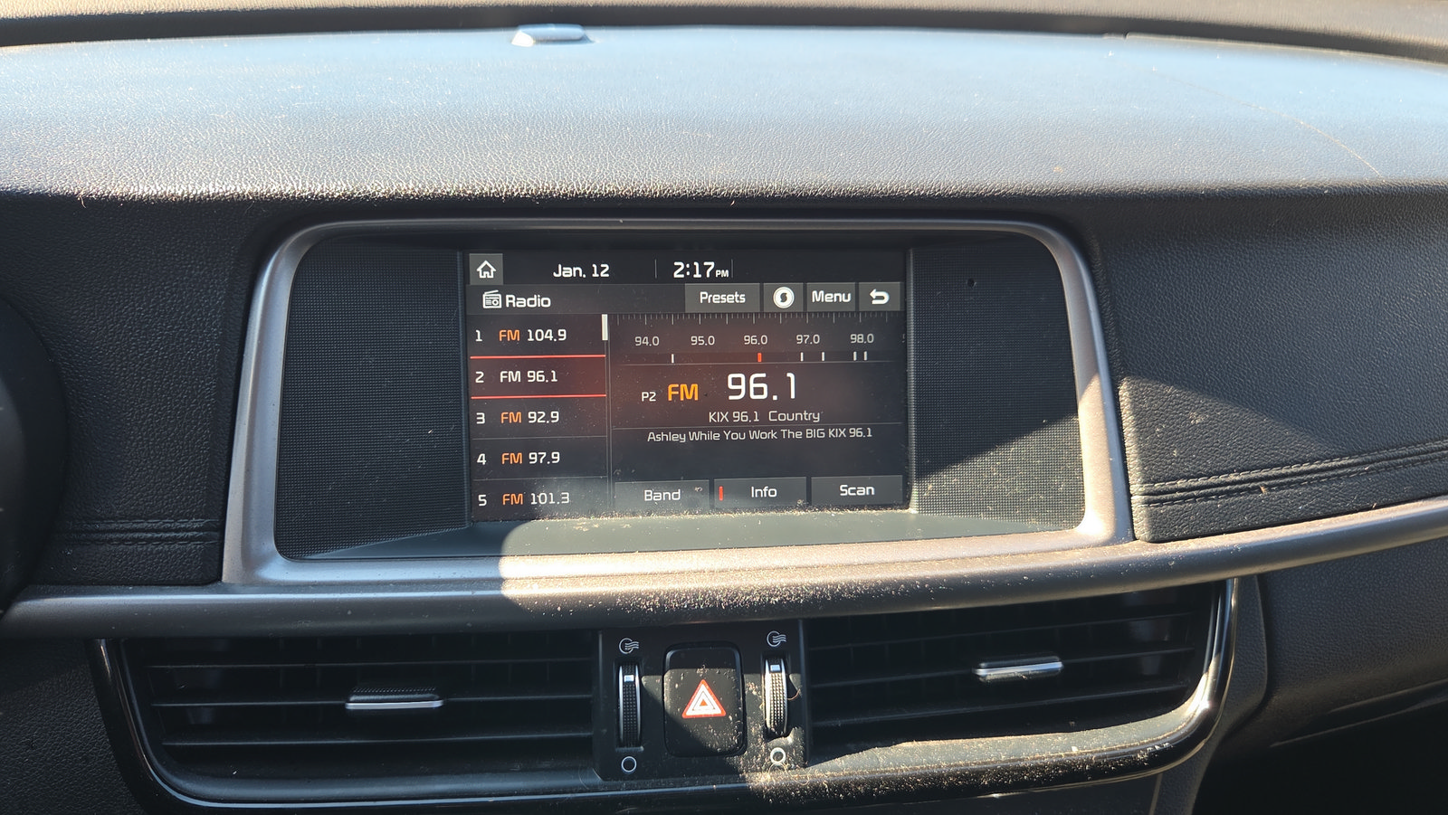 Used 2018 Kia Optima LX FWD image 10