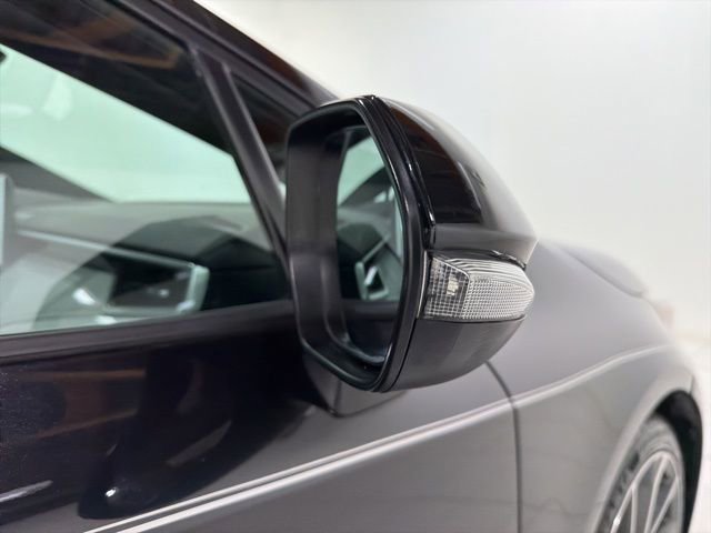 Used 2020 Toyota Corolla SE image 26