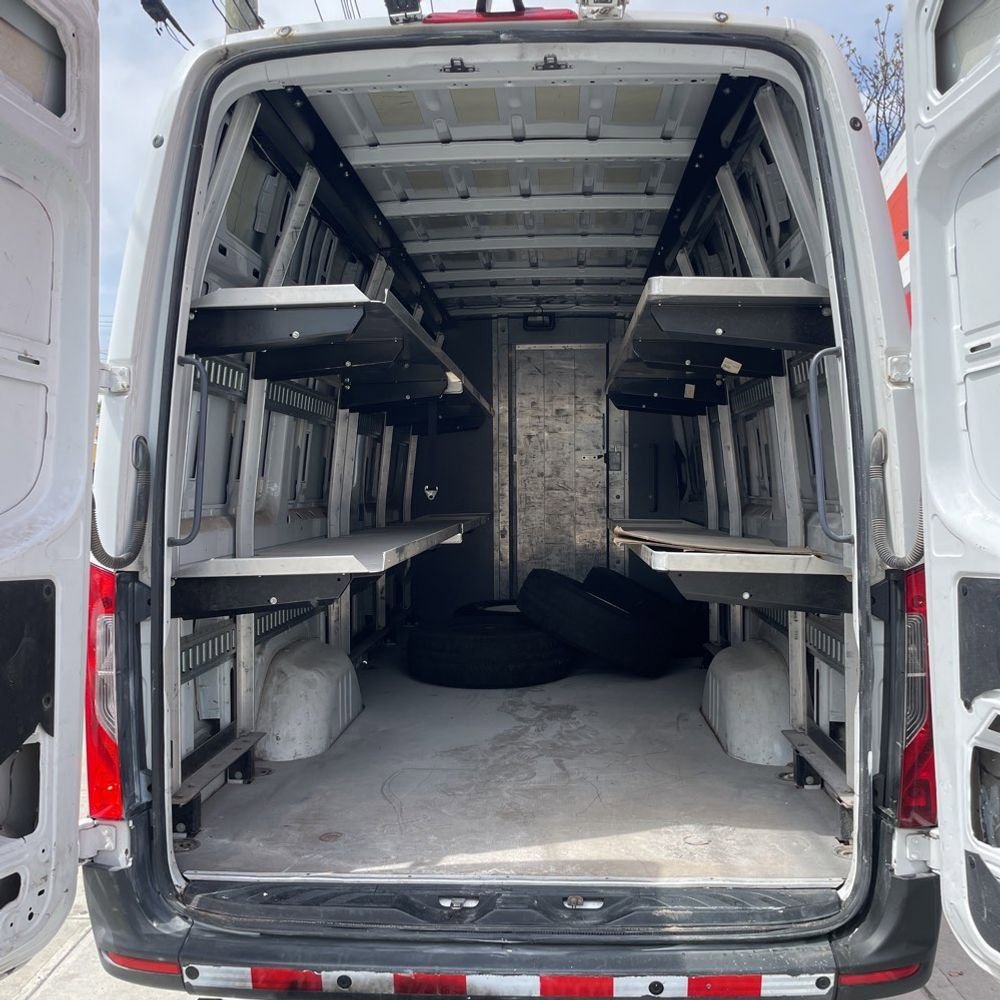 Used 2020 Mercedes-Benz Sprinter 2500 image 10