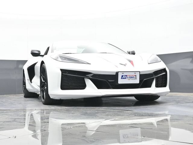 Used 2024 Chevrolet Corvette Z06 RWD image 48