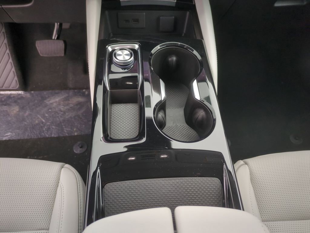 New 2026 Buick Envision Avenir AWD/4WD image 13