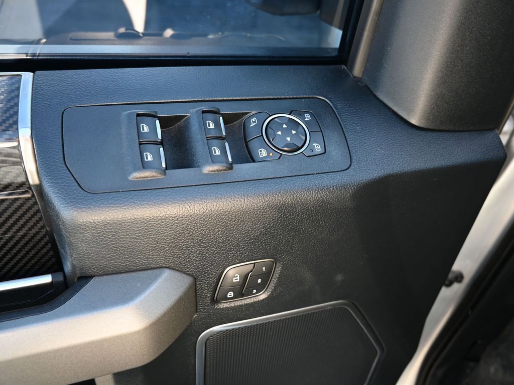 Used 2019 Ford F150 Raptor w/ Equipment Group 802A Luxury image 18