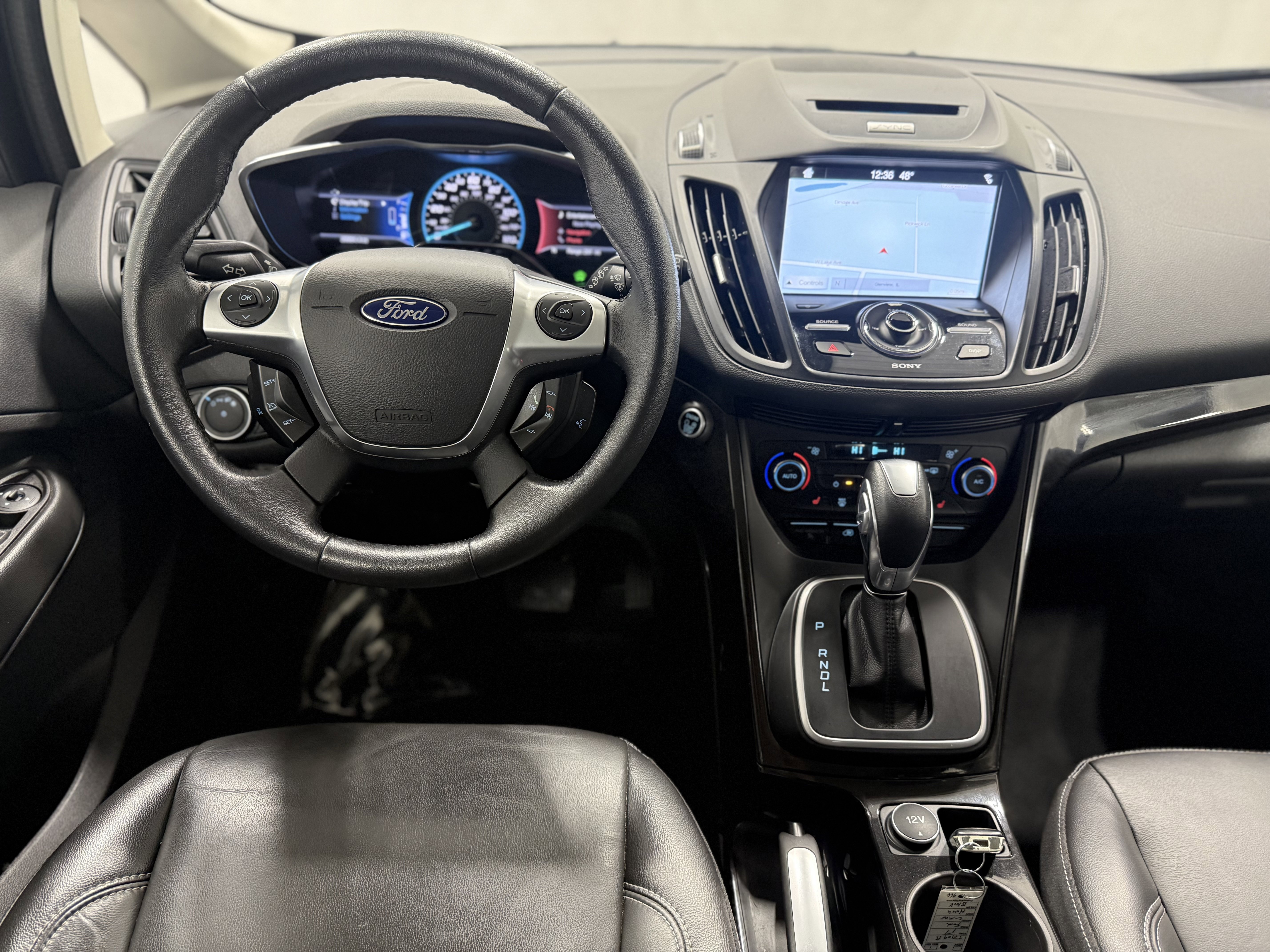 Used 2017 Ford C-MAX Energi Titanium image 23