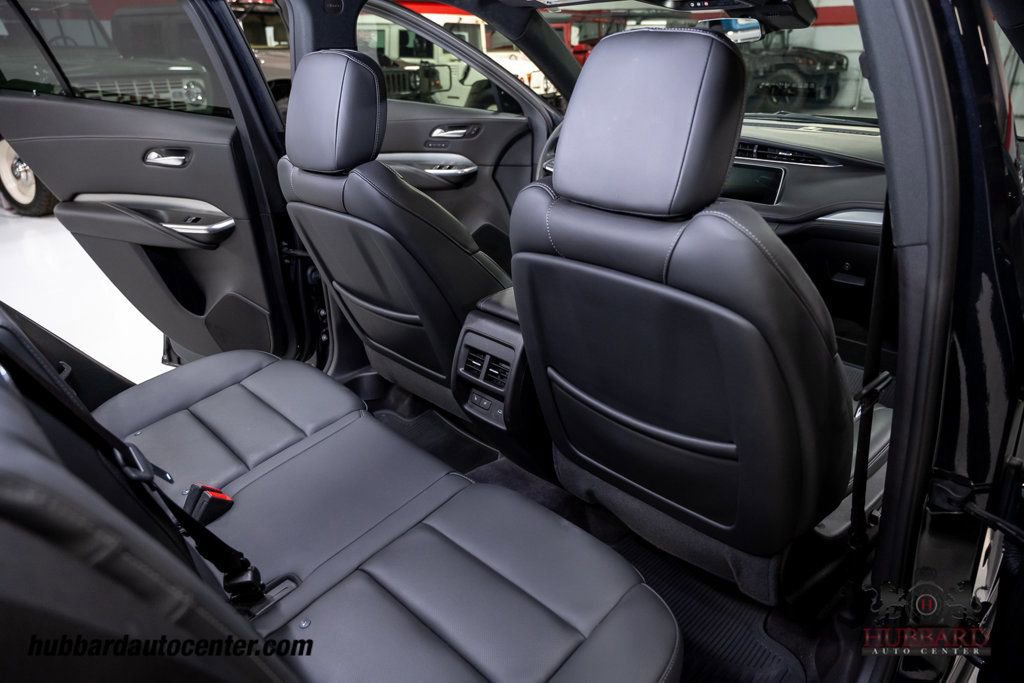 Used 2023 Cadillac XT4 Premium Luxury image 28