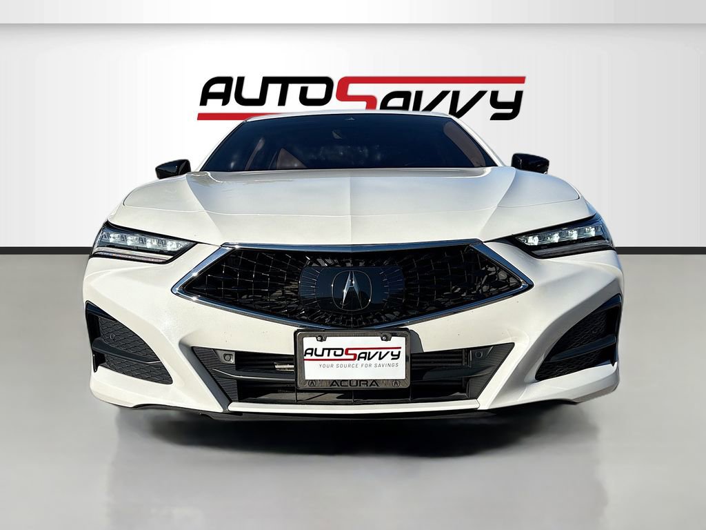 Used 2022 Acura TLX w/ Technology Package FWD image 2