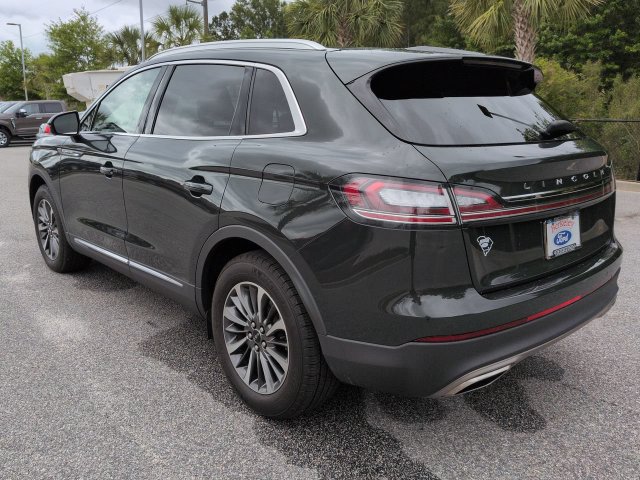 Used 2023 Lincoln Nautilus FWD w/ Premium Package image 6