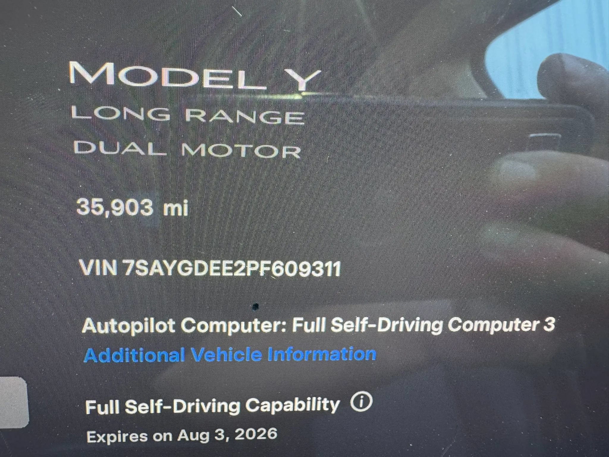 Used 2023 Tesla Model Y Long Range AWD/4WD image 36