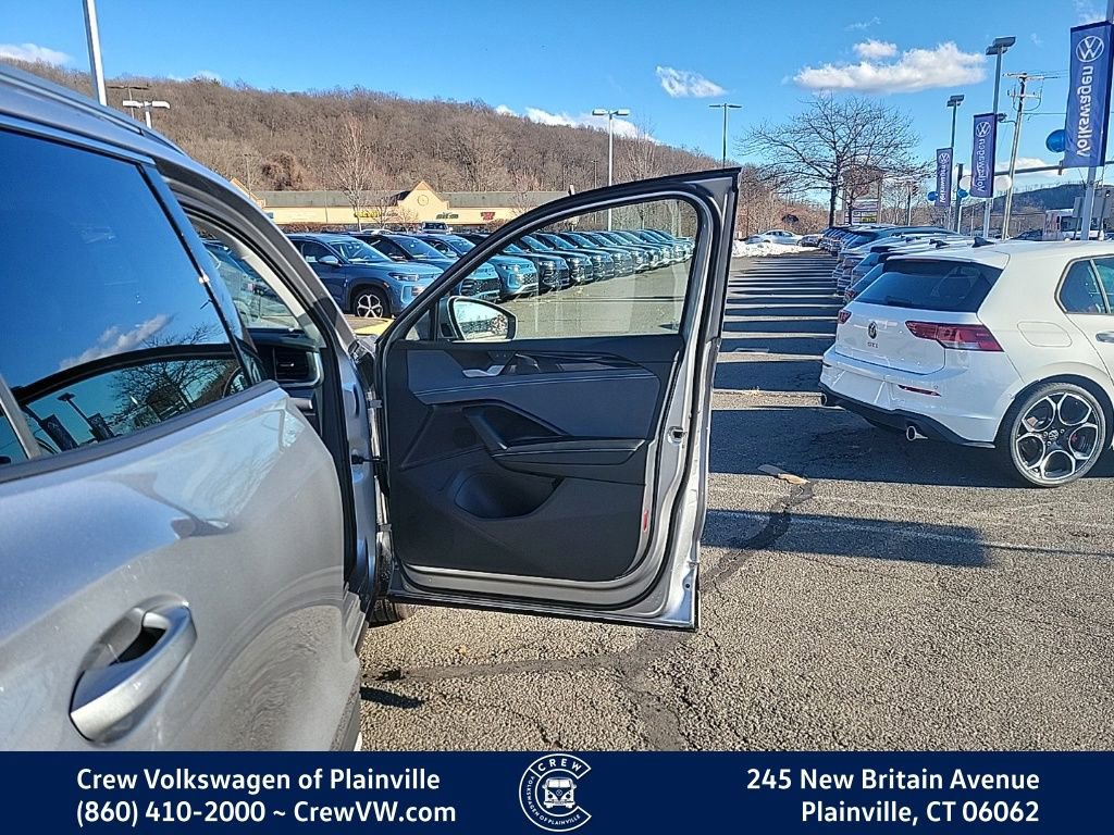New 2026 Volkswagen Tiguan SE image 41