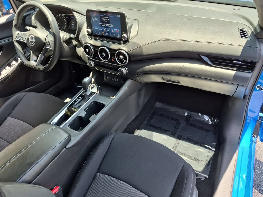 Used 2025 Nissan Sentra SV FWD image 31