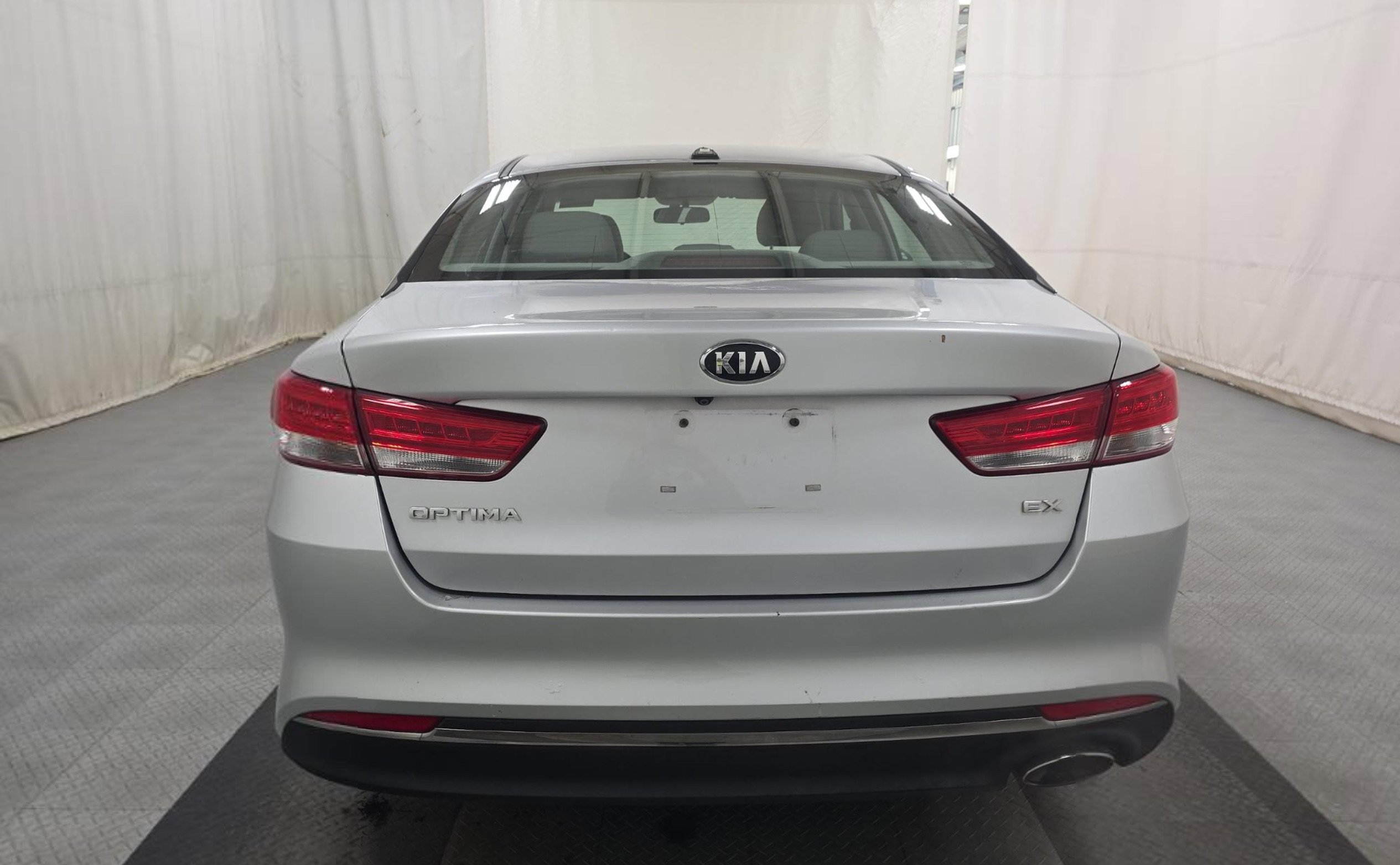 Used 2016 Kia Optima EX image 4