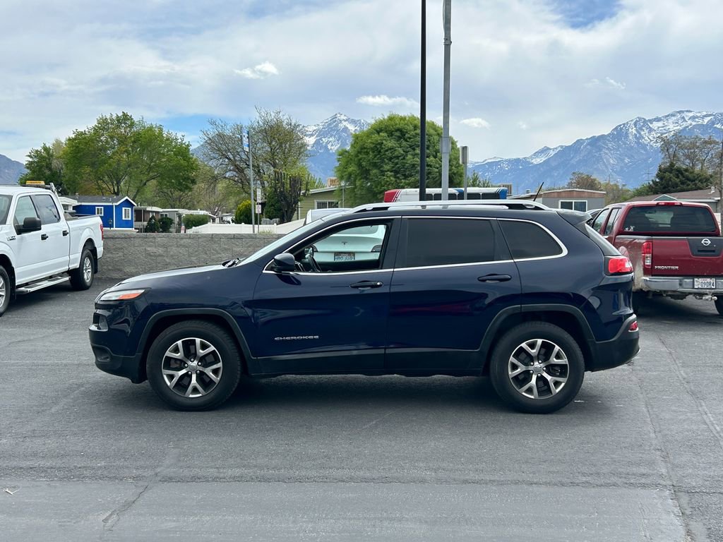 Used 2014 Jeep Cherokee Limited w/ Technology Group FWD image 8