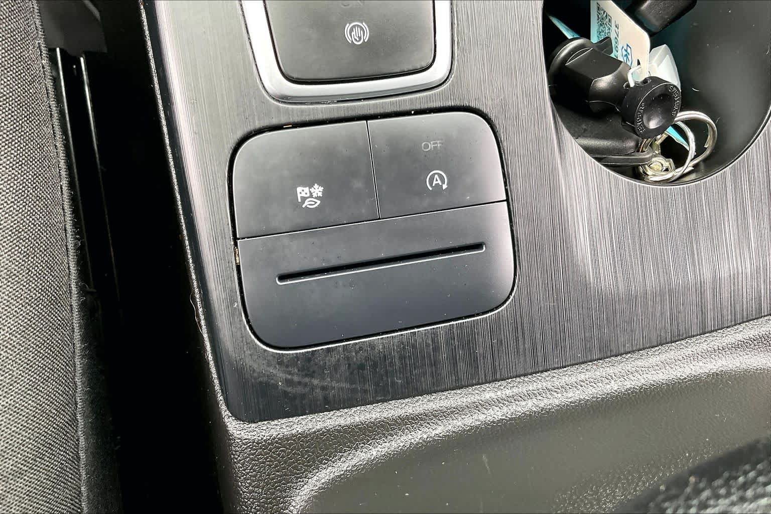 Certified 2024 Ford Escape Active FWD image 30