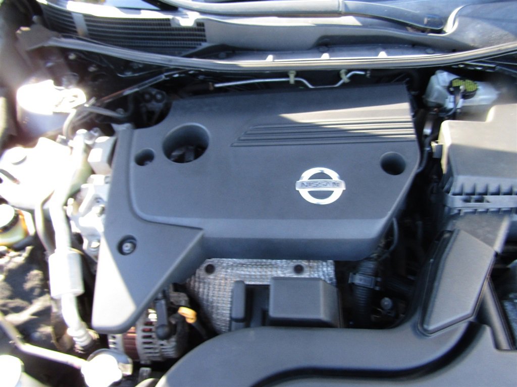 Used 2013 Nissan Altima 2.5 SV image 28