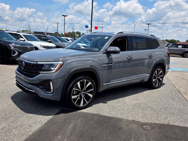New 2026 Volkswagen Atlas SEL Premium R-Line AWD/4WD image 3