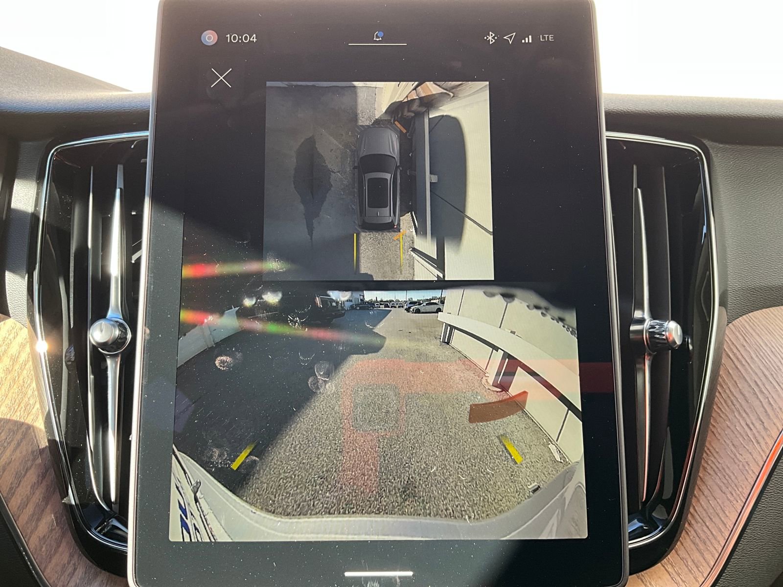 New 2026 Volvo XC60 B5 Plus w/ Climate Package image 21