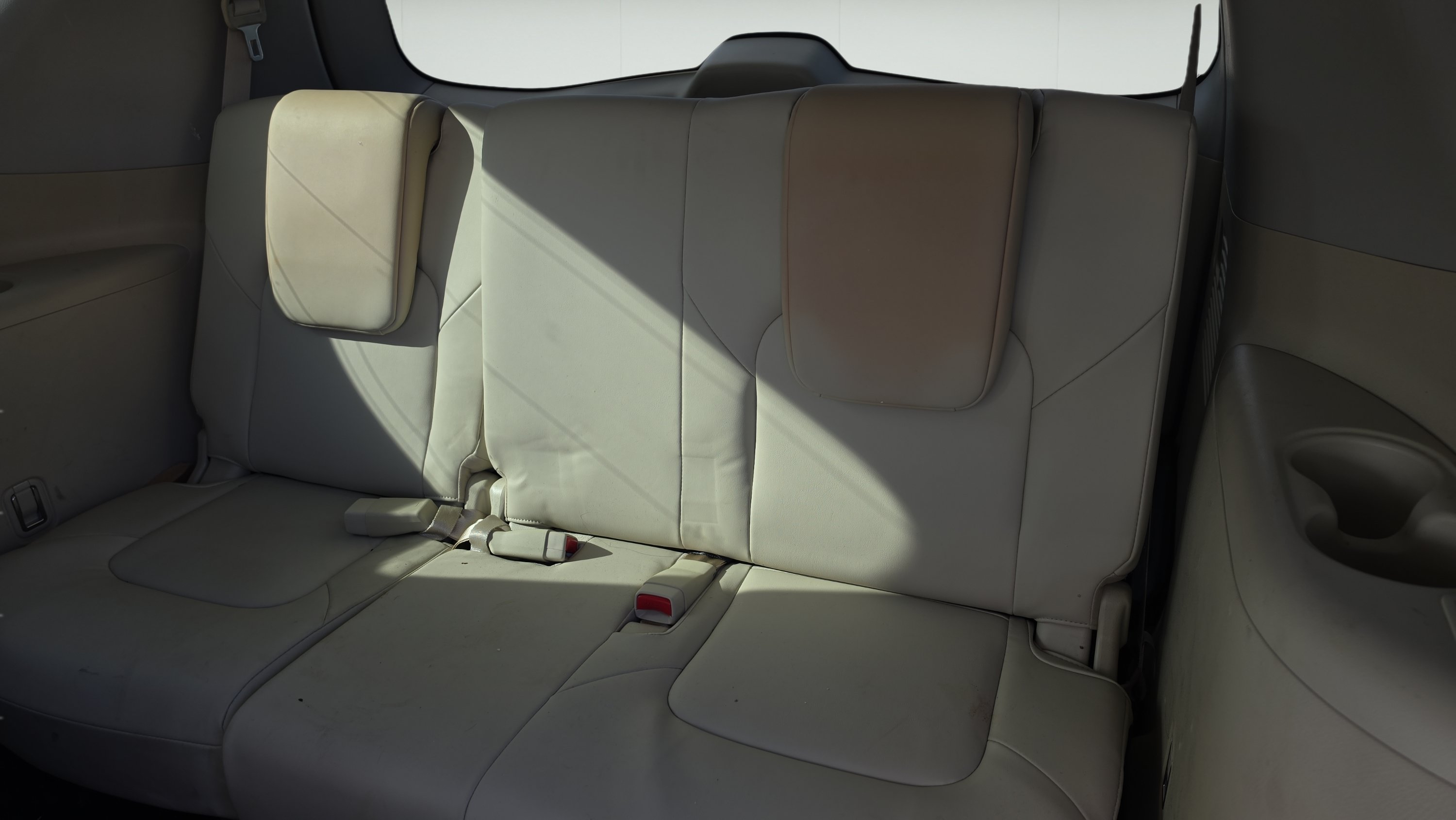 Used 2022 INFINITI QX80 Luxe w/ All-Season Package RWD image 22