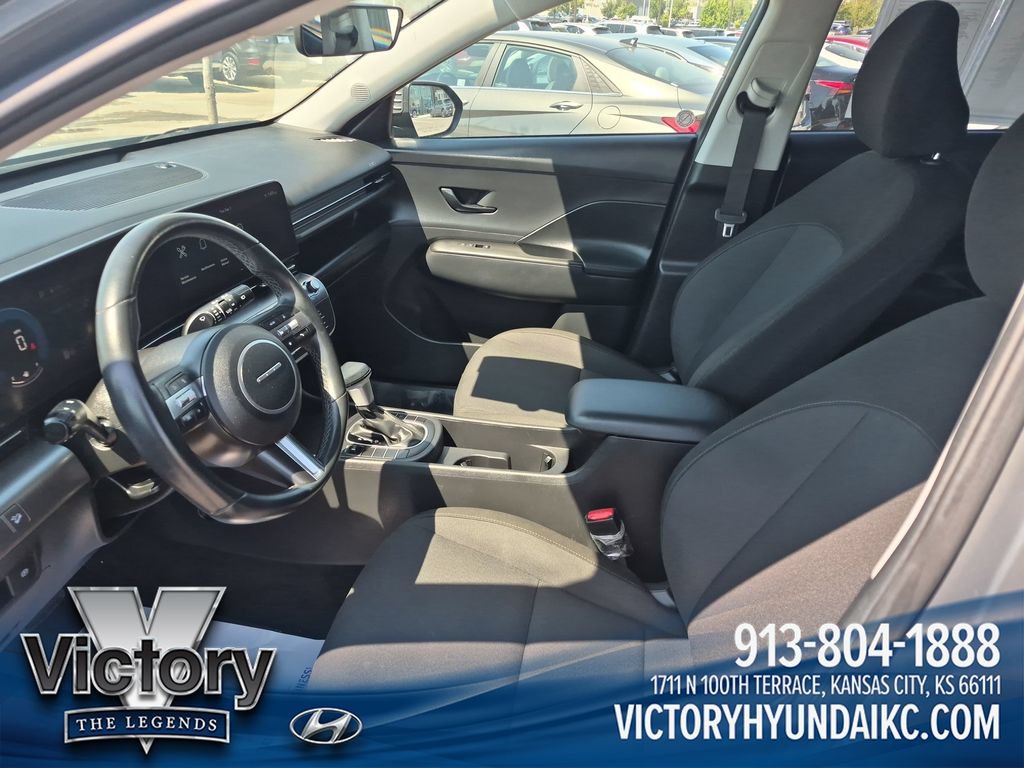 Used 2025 Hyundai Kona SEL FWD image 9