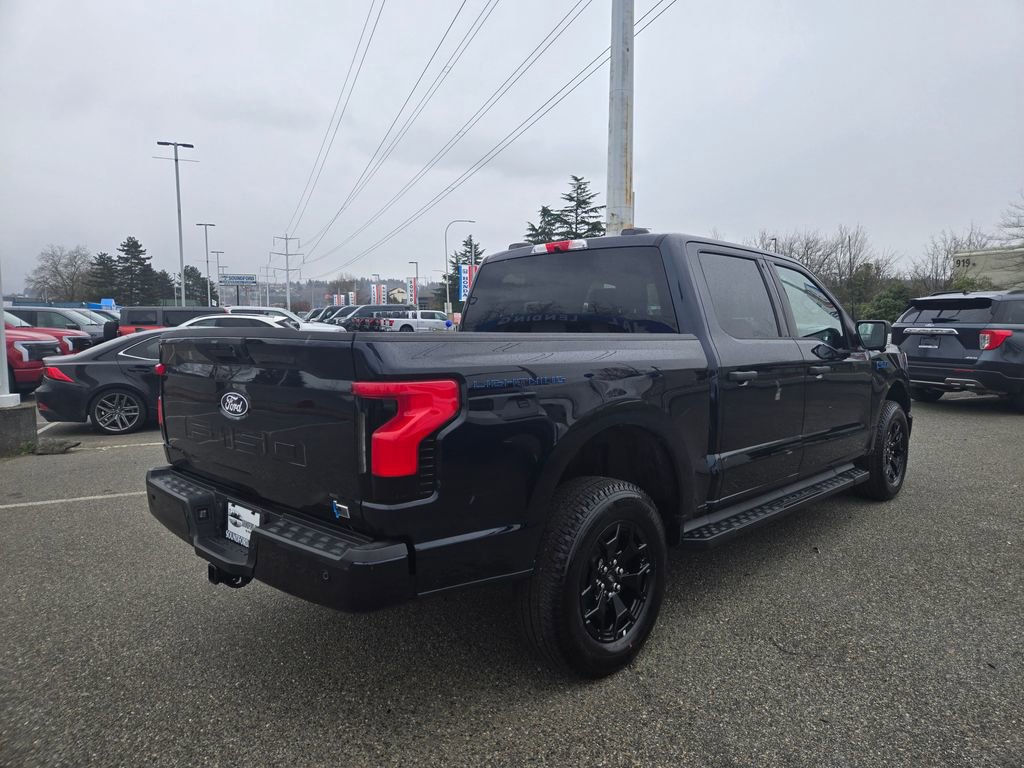 Used 2025 Ford F150 Lightning XLT image 5