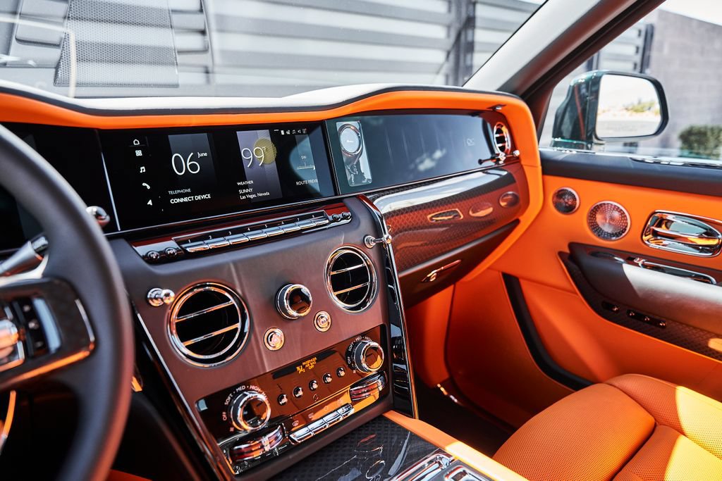 Used 2026 Rolls-Royce Cullinan Black Badge AWD/4WD image 80
