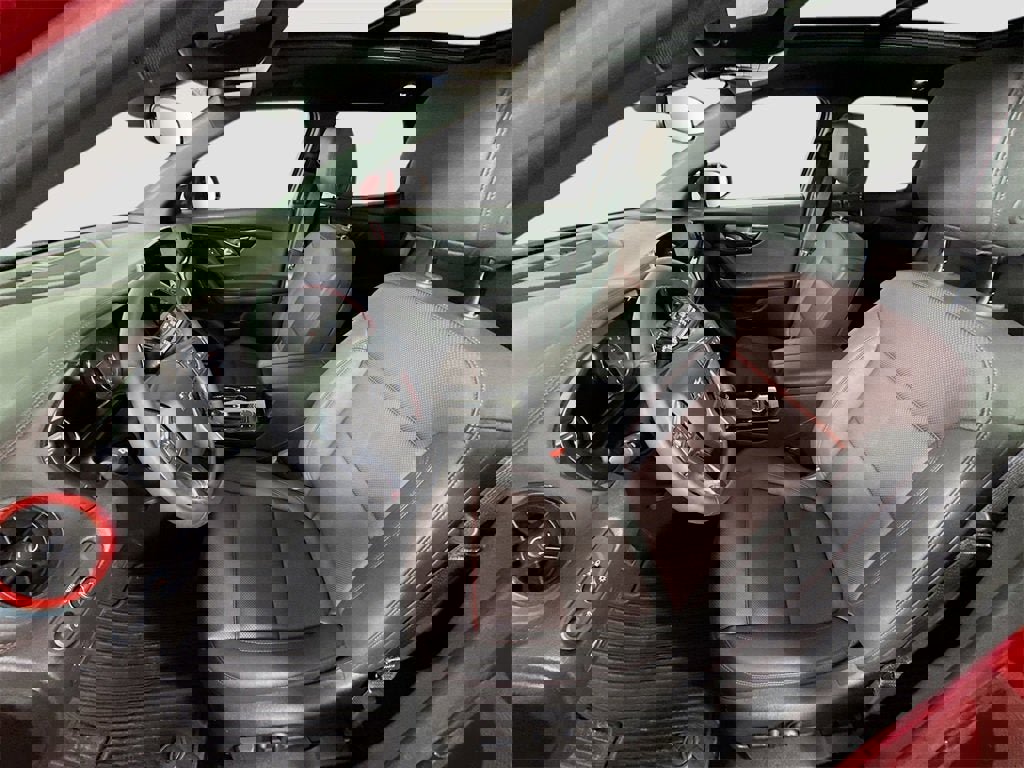 Used 2025 Chevrolet Blazer RS w/ Enhanced Convenience Package image 16