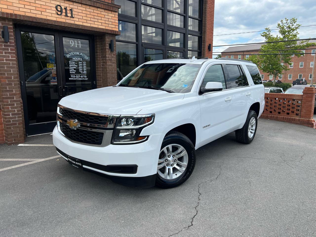 Used 2019 Chevrolet Tahoe LT AWD/4WD image 1
