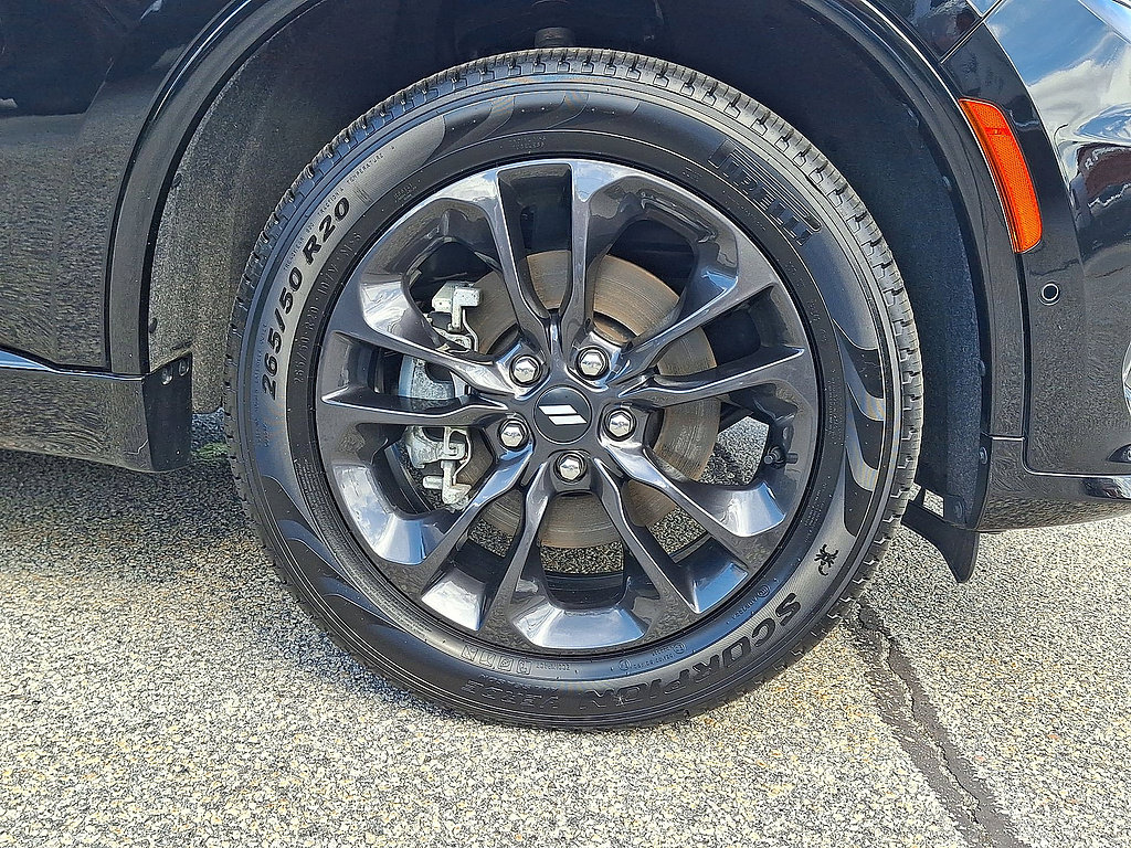 Used 2025 Dodge Durango GT AWD/4WD image 27