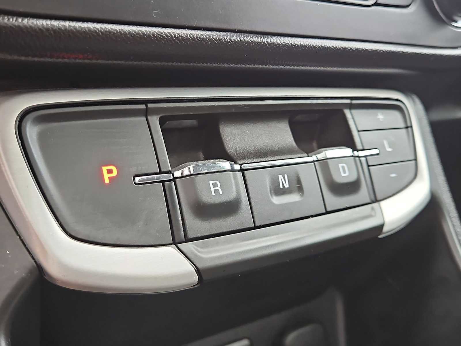 Used 2023 GMC Terrain SLT w/ Infotainment Package II FWD image 35