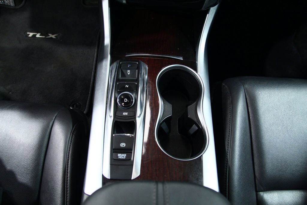 Used 2015 Acura TLX V6 image 21