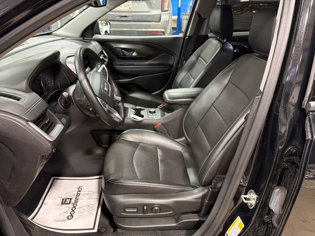 Used 2024 GMC Terrain SLT AWD/4WD image 15