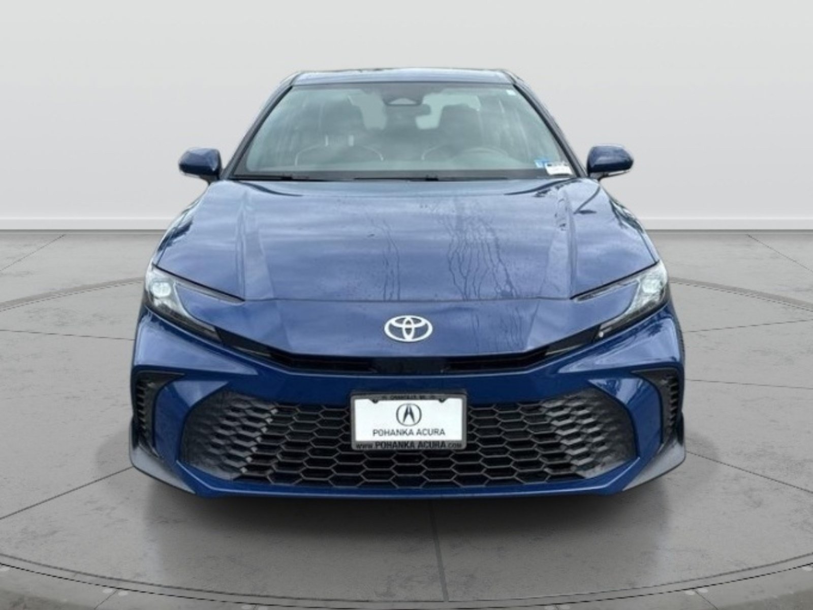Used 2026 Toyota Camry SE FWD image 2